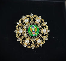 Load image into Gallery viewer, United States Army Gold Pearl Brooch
