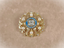 Load image into Gallery viewer, United States Coast Guard Pearl Brooch
